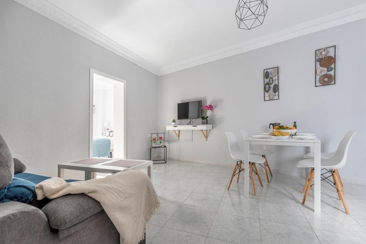 Pureza Dreams De Sevilla Oasis En Triana Exterior photo