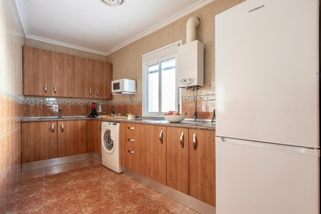 Pureza Dreams De Sevilla Oasis En Triana Exterior photo