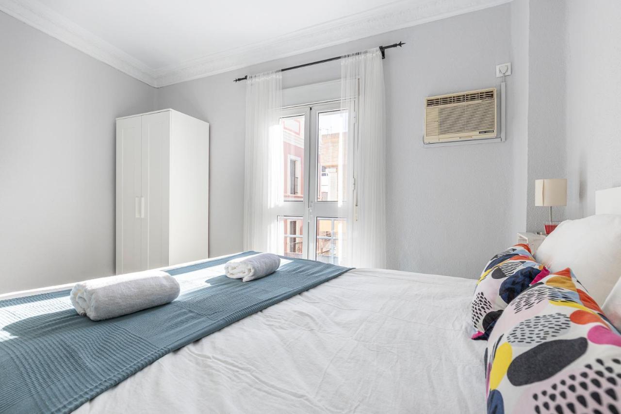 Pureza Dreams De Sevilla Oasis En Triana Exterior photo